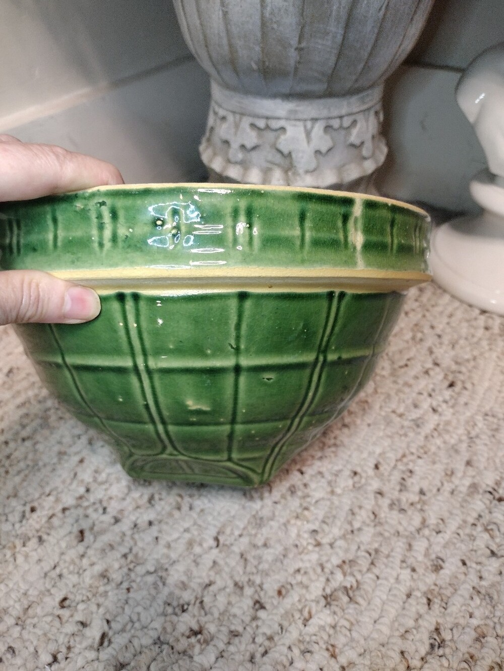 Vintage 1930's McCoy Yelloware Window Pane Patterned Mixing Bowl - Picture 2 of 9